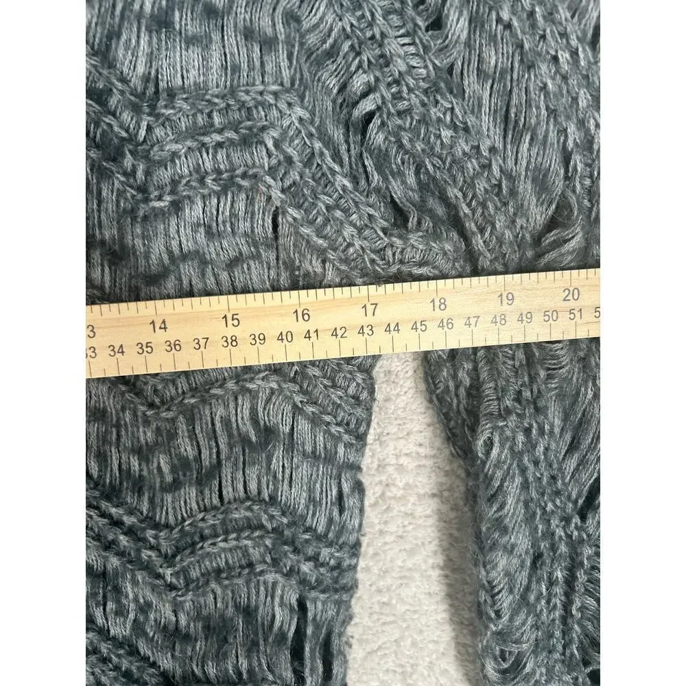 Women’s cable knit sweater with mohair. Please see measurements for size